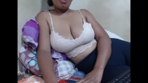 Snapshot of saronette chatting on January 2025 11:14:01 AM saronette online show from January 2025 11:14:01 AM