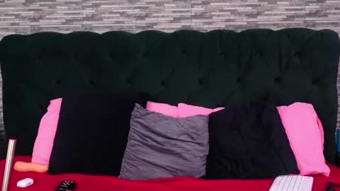 Snapshot of sarrarose chatting on September 2025 08:19:01 PM sarrarose online show from September 2025 08:19:01 PM