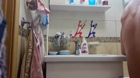 Snapshot of sasha999111 chatting on February 2025 08:22:01 PM Eldak23 online show from February 2025 08:22:01 PM