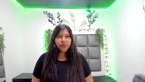 sasha__collins online show from July 2026 03:07:01 PM