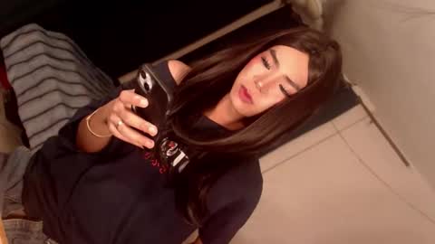 Sasha online show from May 2026 04:12:02 PM