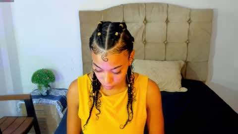 Snapshot of sasha_fox0 chatting on February 2025 12:19:01 AM emy online show from February 2025 12:19:01 AM