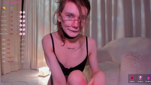 Snapshot of sasha_vesmus chatting on January 2025 12:36:01 AM Sasha Vesmus online show from January 2025 12:36:01 AM