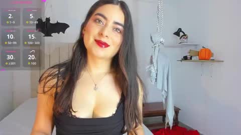 Snapshot of sashaa_petit chatting on October 2025 11:44:02 AM Sashaa online show from October 2025 11:44:02 AM
