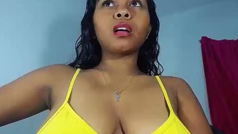 Snapshot of sashabreck1 chatting on May 2026 06:38:02 PM sashabreck1 online show from May 2026 06:38:02 PM