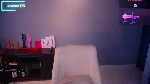 andrea harding online show from June 2026 08:00:02 PM