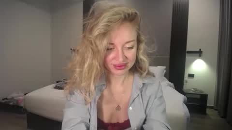 Snapshot of sashasweetsasha chatting on March 2026 05:35:02 AM Sasha online show from March 2026 05:35:02 AM