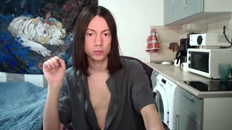 Sasha online show from October 2025 09:51:01 AM