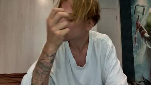 Sasha --  online show from June 2026 05:59:01 AM