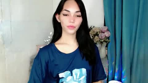 Sashi online show from September 2025 06:07:01 PM