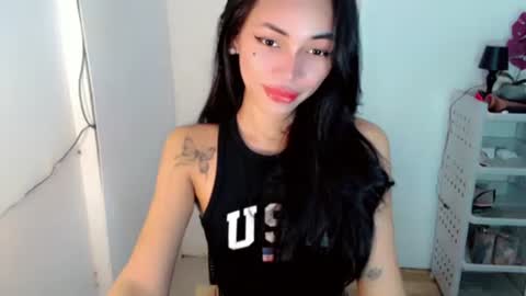 Sashi online show from May 2026 10:18:02 PM