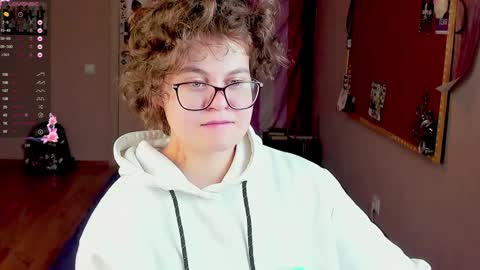 Snapshot of sashy_way chatting on December 2024 06:54:01 AM .Alexandra online show from December 2024 06:54:01 AM