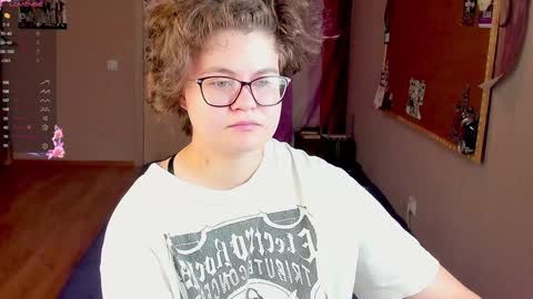 Snapshot of sashy_way chatting on December 2024 05:11:02 PM .Alexandra online show from December 2024 05:11:02 PM