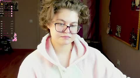 Snapshot of sashy_way chatting on December 2024 08:50:02 PM .Alexandra online show from December 2024 08:50:02 PM