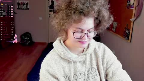 Snapshot of sashy_way chatting on December 2024 02:10:02 AM .Alexandra online show from December 2024 02:10:02 AM