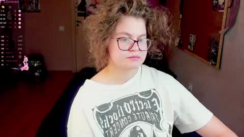 Snapshot of sashy_way chatting on January 2025 04:51:02 PM .Alexandra online show from January 2025 04:51:02 PM