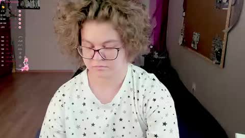 Snapshot of sashy_way chatting on February 2025 12:32:01 PM .Alexandra online show from February 2025 12:32:01 PM