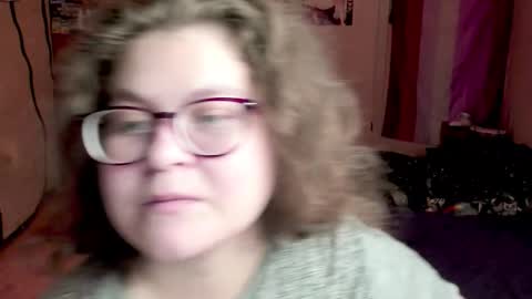 Snapshot of sashy_way chatting on October 2025 06:49:02 PM .Alexandra online show from October 2025 06:49:02 PM