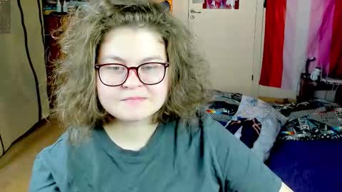 Snapshot of sashy_way chatting on November 2025 10:47:01 AM .Alexandra online show from November 2025 10:47:01 AM