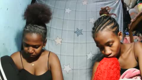 sasivia08 online show from April 2026 03:36:02 PM