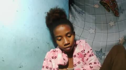 sasivia08 online show from May 2026 06:04:02 PM