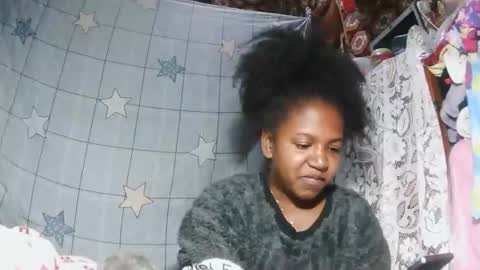 sasivia08 online show from May 2026 06:37:01 PM