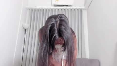 saski martell online show from May 2026 03:44:01 AM