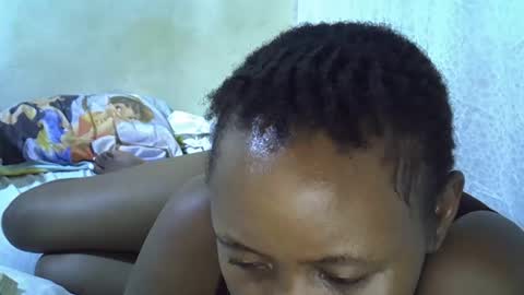 sassy_bella online show from May 2026 05:04:01 AM