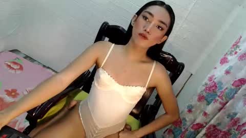 KEYLLA online show from February 2026 01:46:02 AM