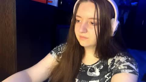 Snapshot of sassy_touch_heat_x3 chatting on September 2025 06:18:02 PM Marmulka or Mary online show from September 2025 06:18:02 PM