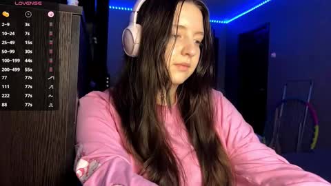 Snapshot of sassy_touch_heat_x3 chatting on October 2025 05:02:02 PM Marmulka or Mary online show from October 2025 05:02:02 PM