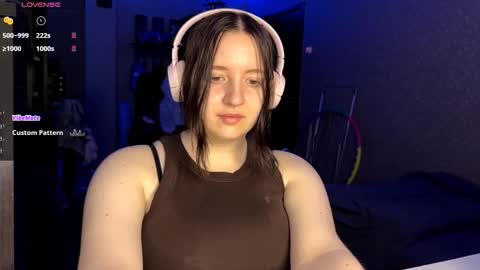 Snapshot of sassy_touch_heat_x3 chatting on October 2025 05:47:02 PM Marmulka or Mary online show from October 2025 05:47:02 PM