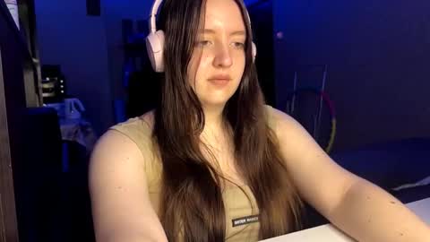 Snapshot of sassy_touch_heat_x3 chatting on October 2025 04:53:02 PM Marmulka or Mary online show from October 2025 04:53:02 PM