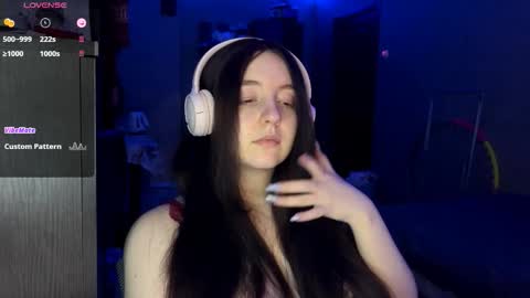 Snapshot of sassy_touch_heat_x3 chatting on December 2025 05:19:02 PM Marmulka or Mary online show from December 2025 05:19:02 PM