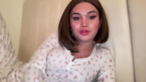 Snapshot of sassybaby1 chatting on May 2026 04:37:02 PM Kylie Wilson online show from May 2026 04:37:02 PM