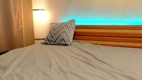 Snapshot of satimilf_ chatting on January 2025 04:07:02 AM Sati online show from January 2025 04:07:02 AM