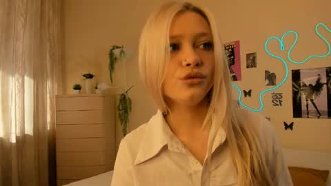 satinpresence online show from May 2026 05:57:02 AM