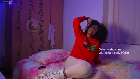 saturno_vibes online show from January 2025 01:30:01 PM