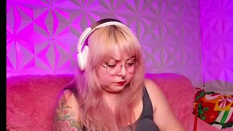 Gina George online show from February 2026 12:42:02 AM