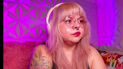 Gina George online show from February 2026 01:00:02 AM