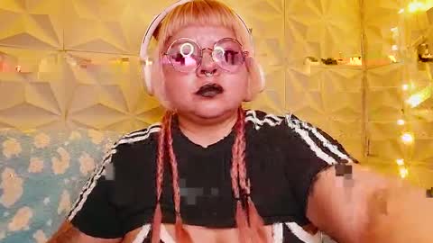 Gina George online show from May 2026 12:30:01 AM