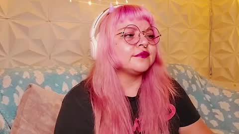 Gina George online show from May 2026 12:17:02 AM