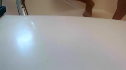 Snapshot of saucy_latino chatting on February 2025 07:46:01 PM ElVergone online show from February 2025 07:46:01 PM