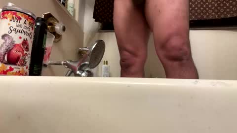 Snapshot of saucy_latino chatting on October 2025 03:36:02 AM ElVergone online show from October 2025 03:36:02 AM