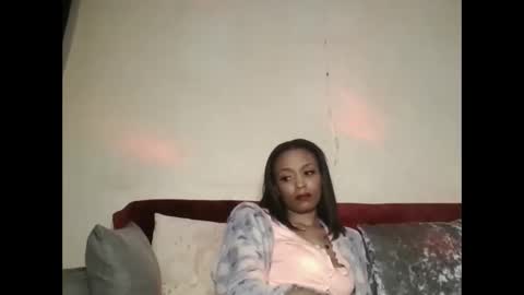 Shaniiice online show from November 2025 01:17:02 AM