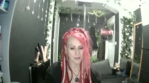 SaucySky online show from May 2026 12:38:01 AM