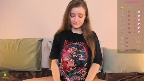savanah_wild online show from May 2026 07:03:01 AM