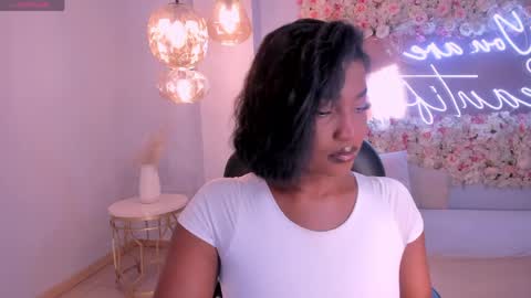 S a v a n n a h  online show from March 2026 01:00:02 PM