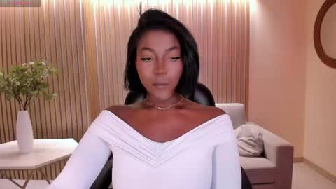 Snapshot of savannahstorm_ chatting on July 2026 01:39:02 PM S a v a n n a h online show from July 2026 01:39:02 PM