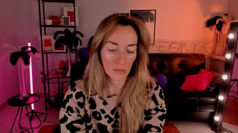 save the qween online show from January 2025 05:56:01 AM